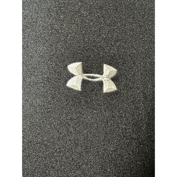 Under Armour Fitted Athletic Shirt. Black, Gray Logo Ladies XL. No Flaws. - Picture 3 of 11